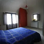马约尔公寓 * 特雷卡斯塔尼