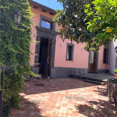 The Mayor's Apartment Trecastagni